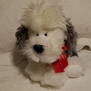 Shaggy plush doggie NWT